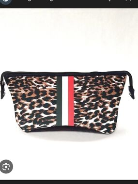 Haute Shore Kyle Leopard Cosmetic Case EUC!! Like NEW